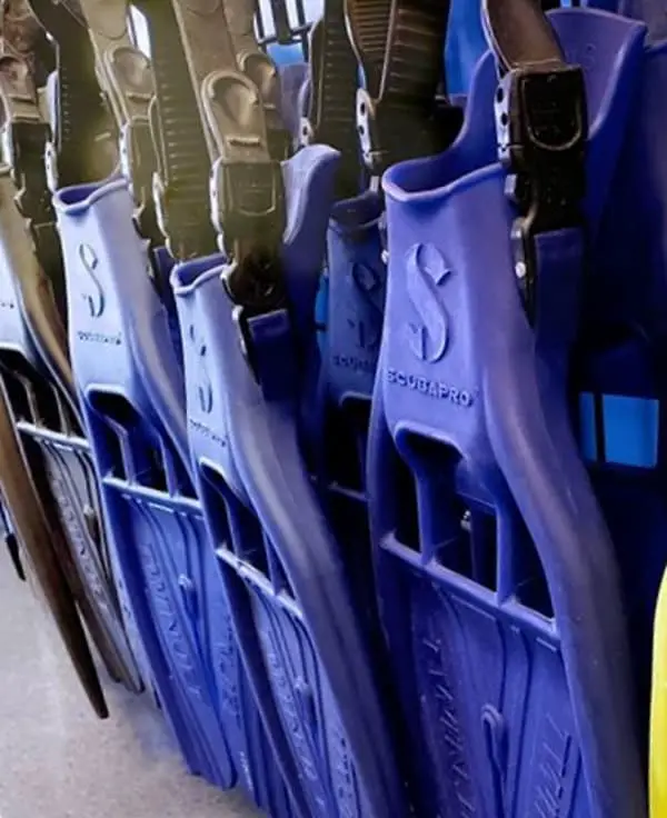 Scubapro Twin Jet Fins for sale