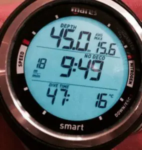Closeup of the display of the Smart by Mares