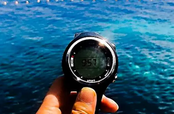 Ready to use the Mares Smart Wrist Diving Computer