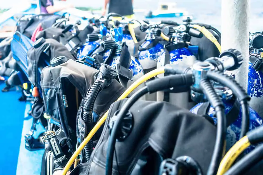 Fixing broken Scuba Gear with a Save-a-dive kit