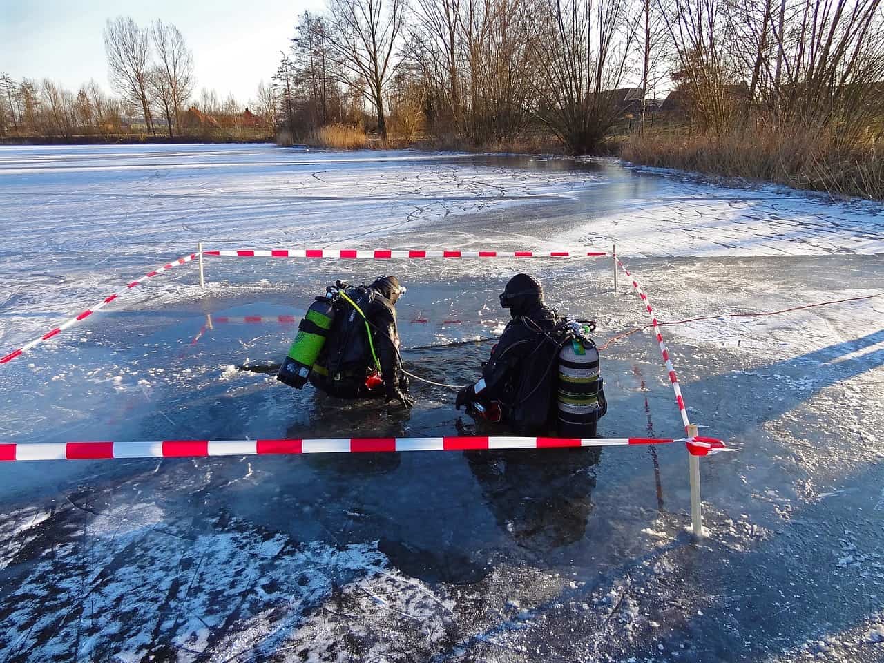 Ice Diving