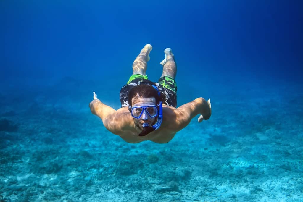 Diving deep with snorkel mask and having to equalize