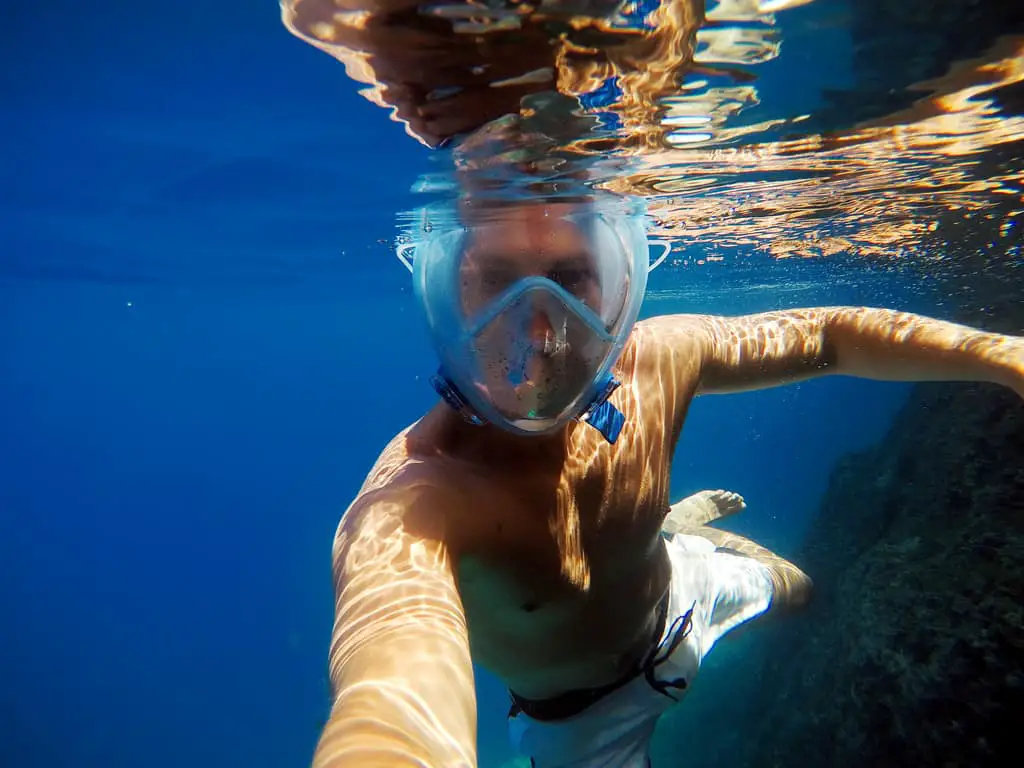 Full face mask for snorkeling