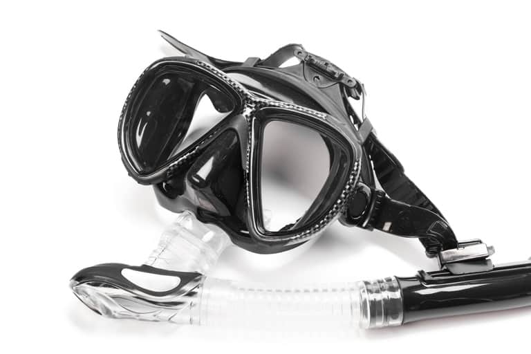 Keeping a Snorkel Mask Fog Free