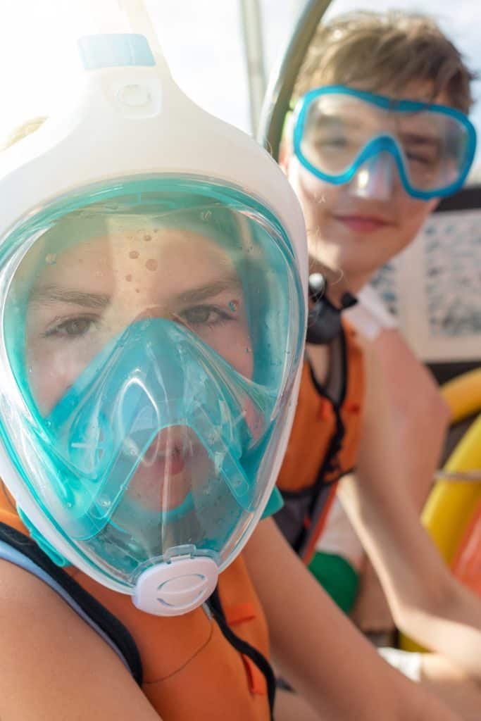 Snorkel Mask covering the whole face for Children