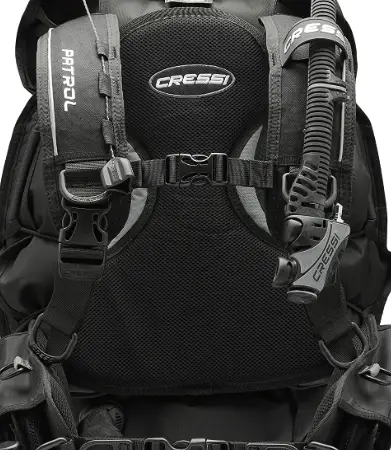 Cressi Travel-Friendly Light Back Inflation BCD for Scuba Diving