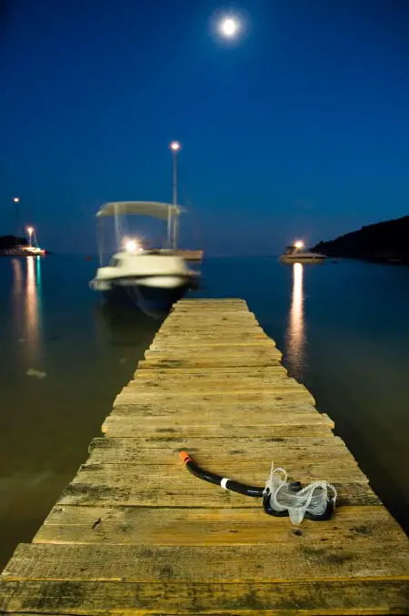 Going for a night snorkeling trip