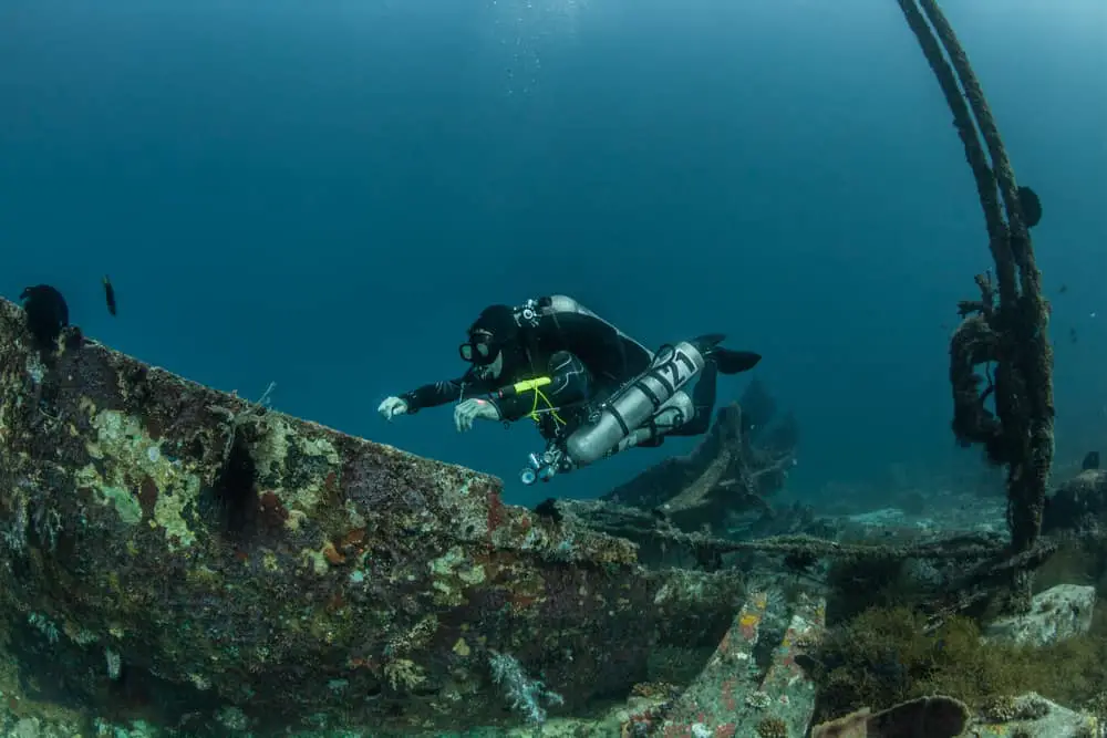 Sidemount Scuba Diving